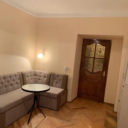 Mary Apartment